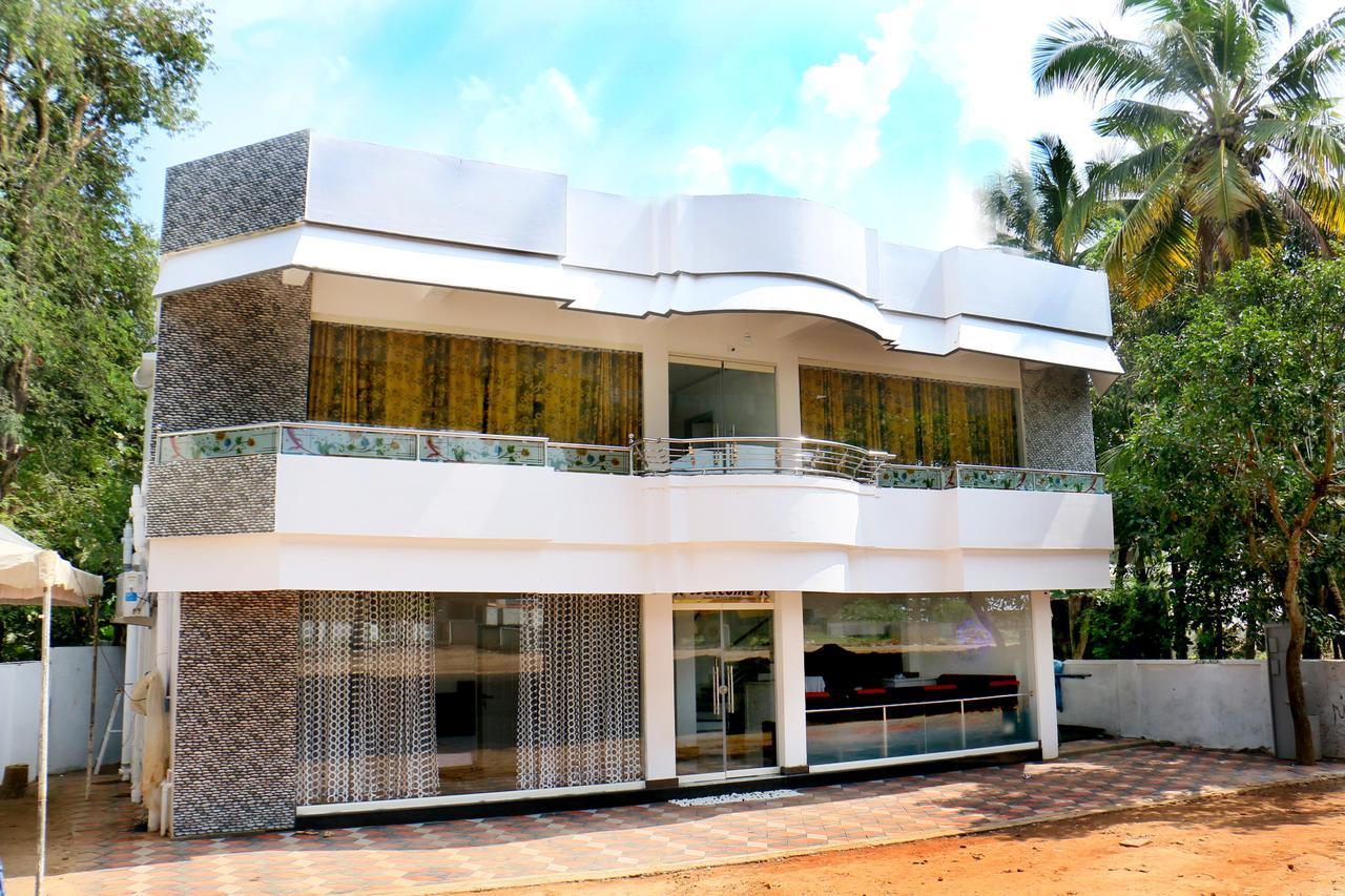 Mugal Beach Resort Alappuzha Eksteriør bilde